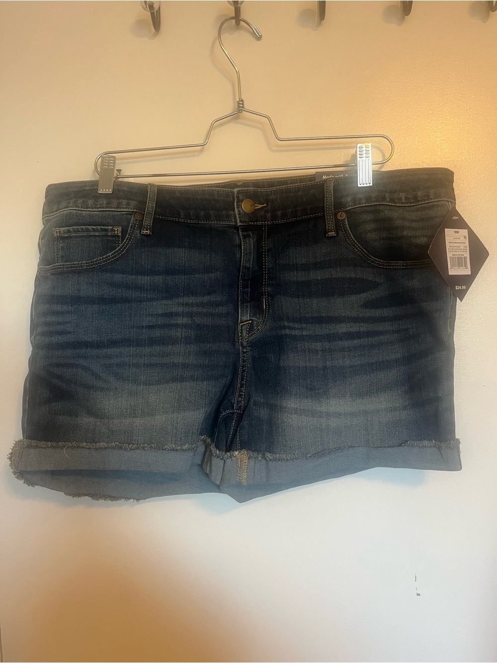 NWT Ava & Viv denim shorts